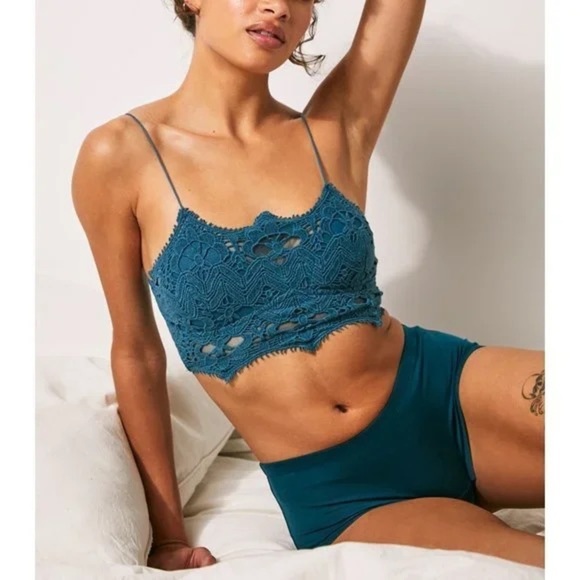 Free People FP One Athena Scallop Crochet Bralette Crop Top Boho Teal Blue Sz M - Picture 1 of 11